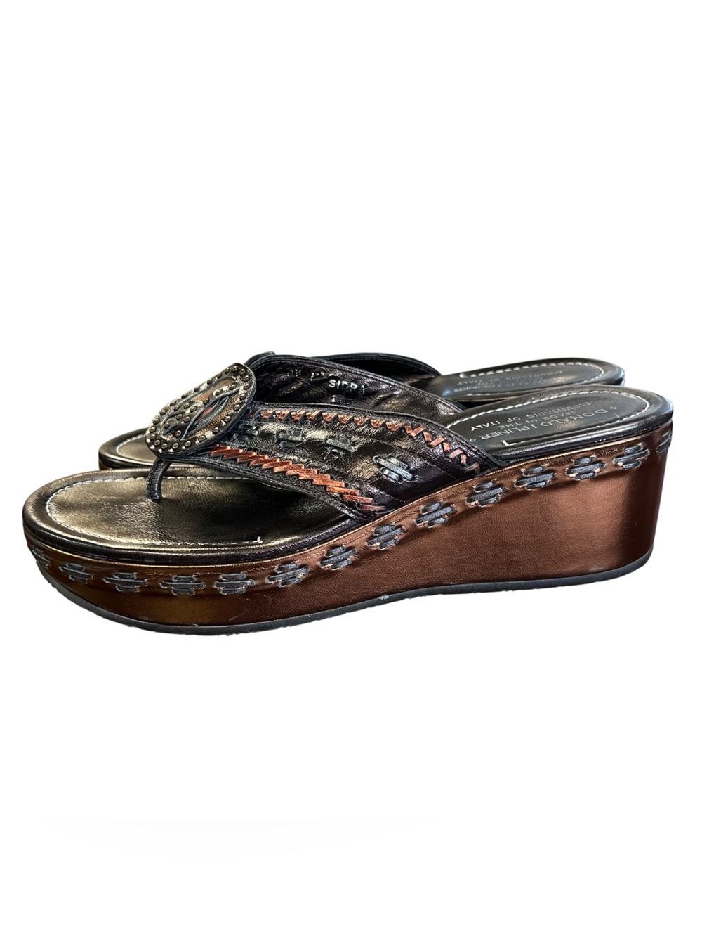 Donald J Pliner Women’s Woven Leather Bronze Peace Sign Metallic Sandals Sz 8.5